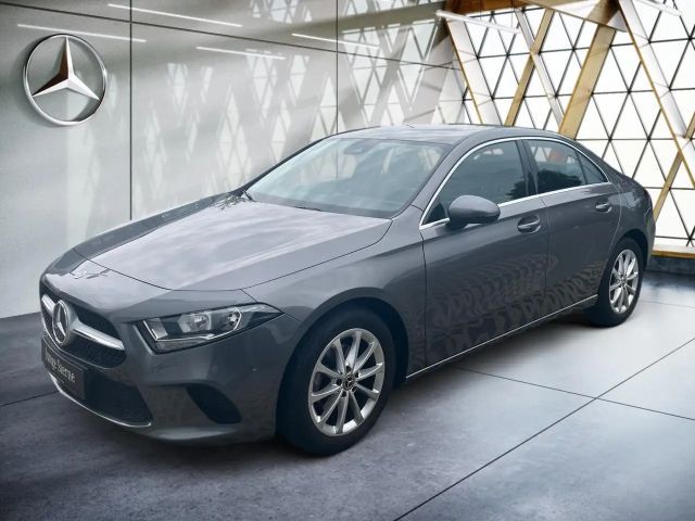 Mercedes-Benz A 180 Progressive