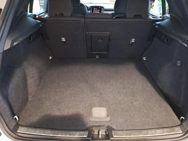 Volvo XC40 Bright Plus Recharge T4