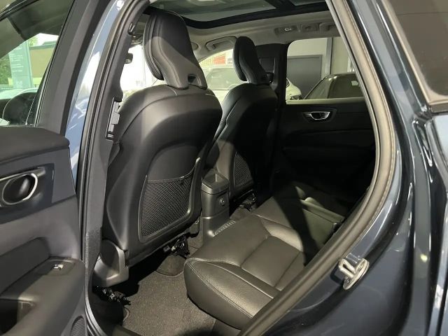 Volvo XC60 AWD Dark Plus Recharge T6