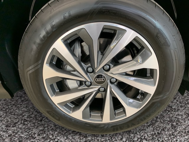 Audi Q6 e-tron SUV e-tron Audi Q6 SUV e-tron