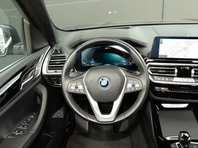 BMW X3 xDrive30e