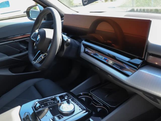 BMW 520 520d M-Sport Touring