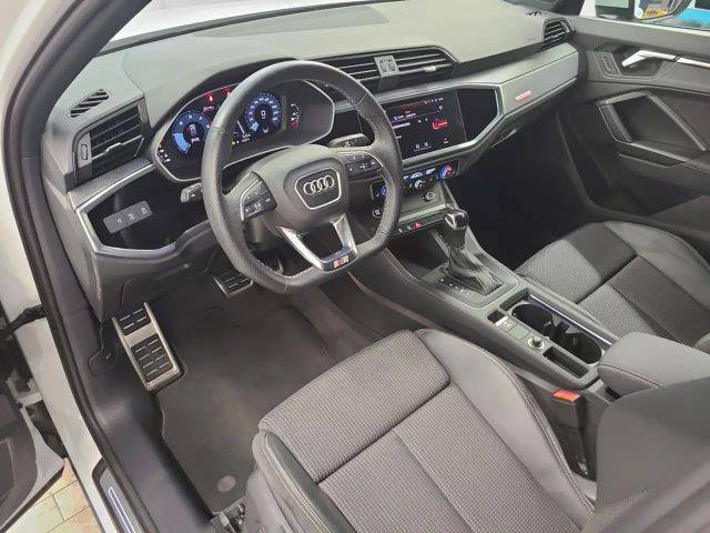 Audi Q3 35 TDI S-Line