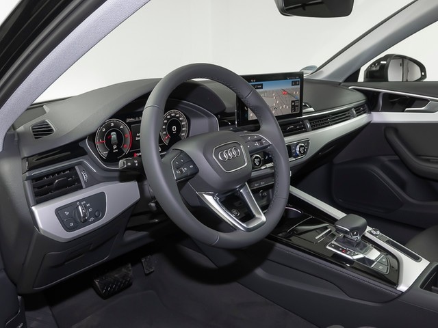 Audi A4 40 TDI Avant S-Line S-Tronic