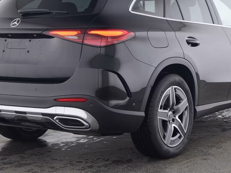 Mercedes-Benz GLC 300 4MATIC AMG Line GLC 300 d