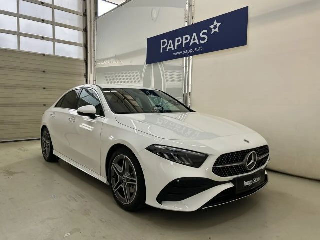 Mercedes-Benz A 200 AMG Line