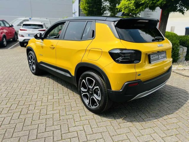 Jeep Avenger Full-Electric Summit