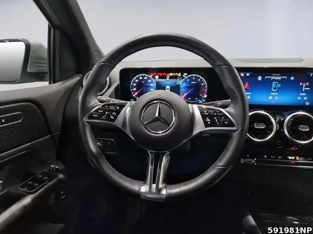 Mercedes-Benz B 200 Progressive