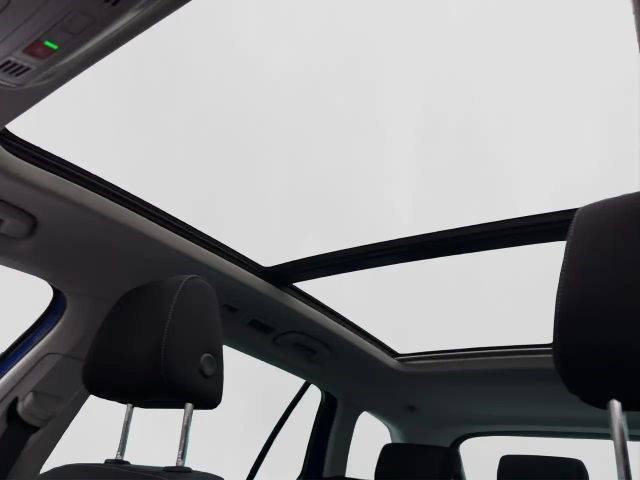 Skoda Superb Ambition Combi iV