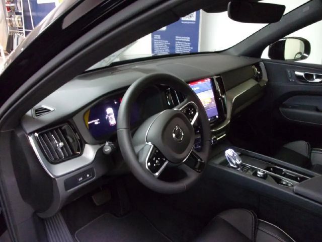 Volvo XC60 AWD Plus Recharge