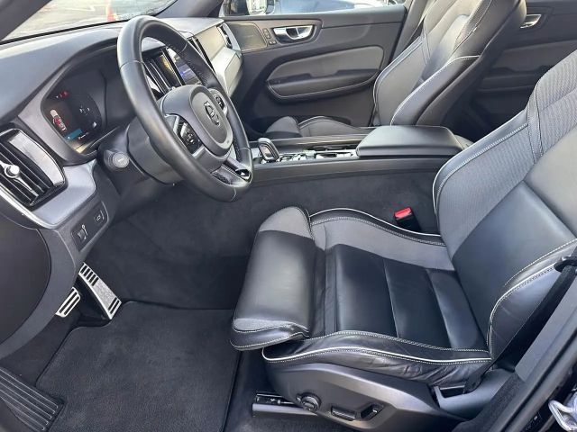 Volvo XC60 AWD R-Design