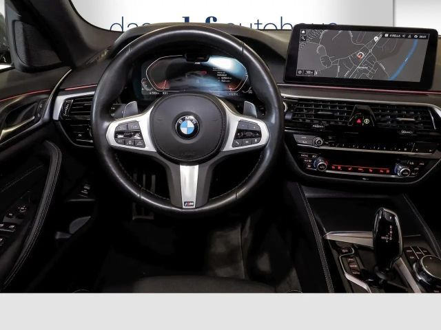 BMW 520 520i M-Sport Touring