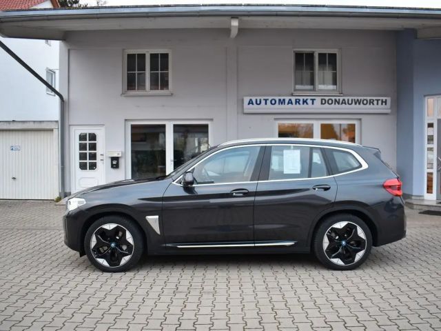 BMW iX3 Impressive iX3