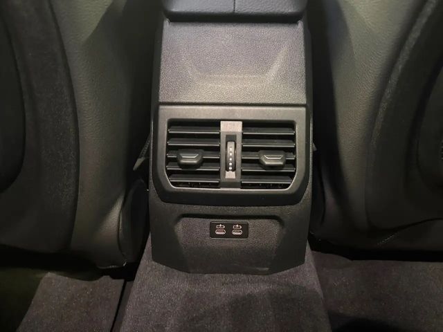 BMW 118 118i M-Sport Sedan