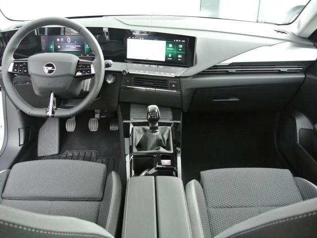 Opel Astra 1.2 Turbo Edition Turbo