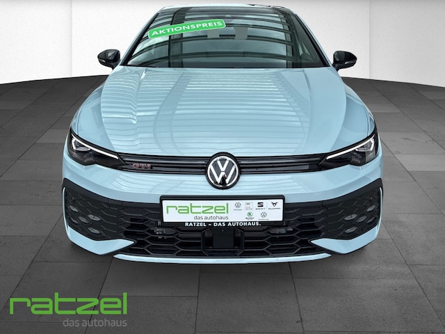 Volkswagen Golf 2.0 TSI DSG