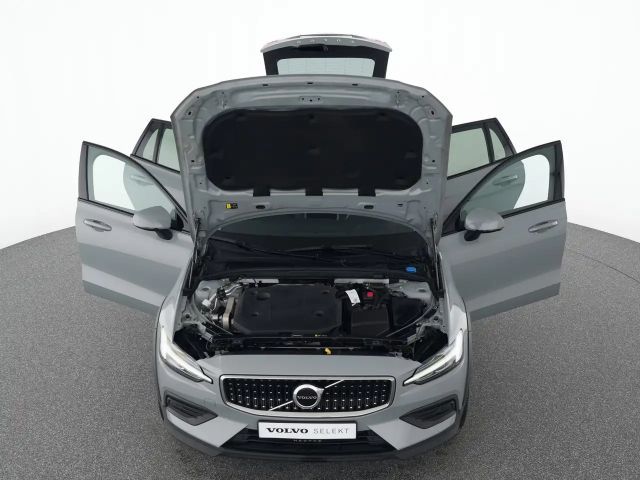 Volvo V60 AWD Plus
