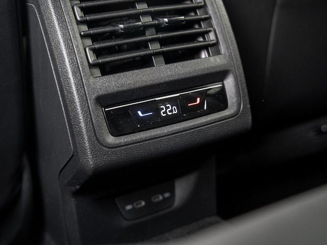 Volkswagen Golf 1.5 eTSI Golf VIII