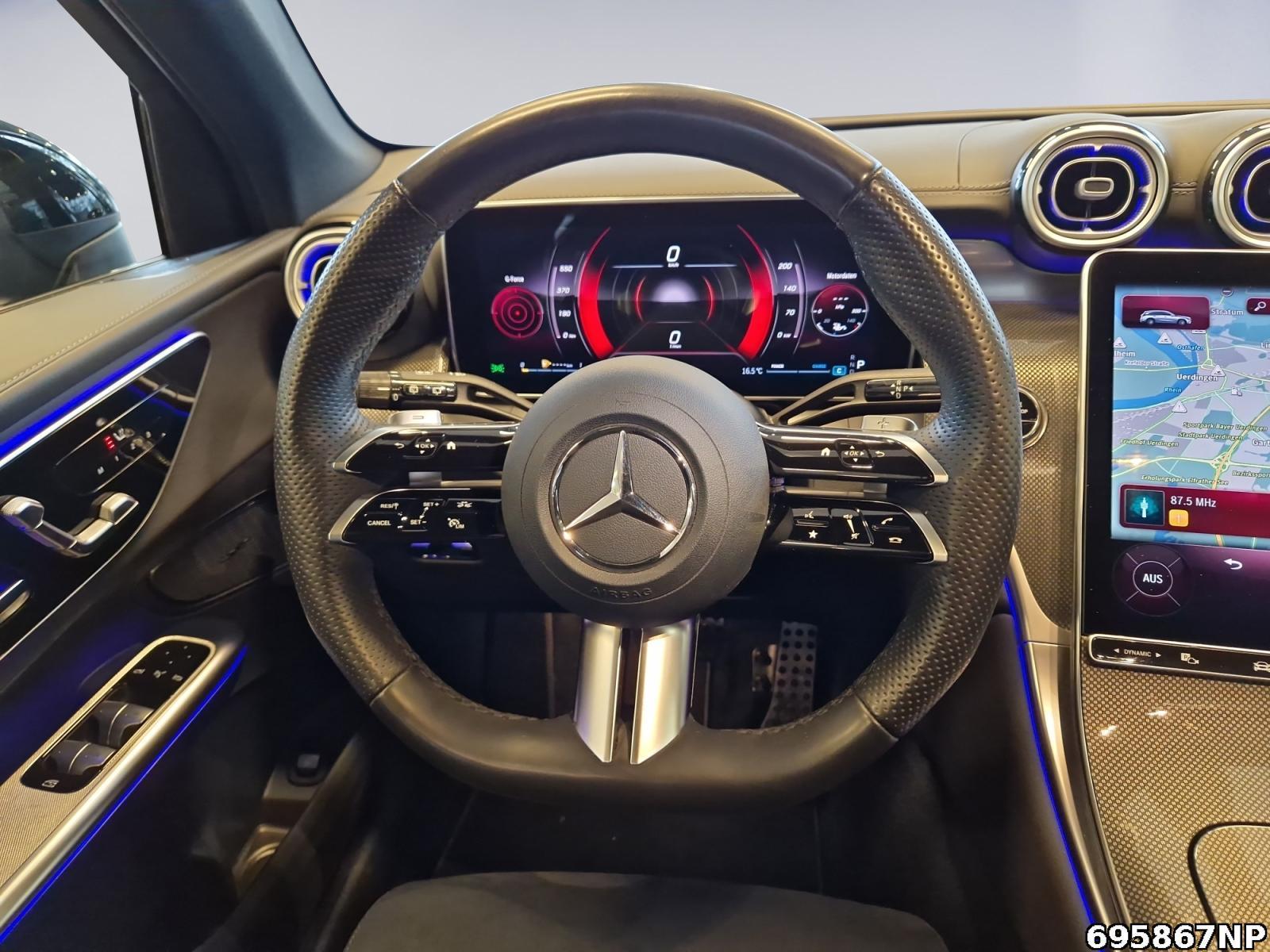 Mercedes-Benz GLC 300 4MATIC AMG Line GLC 300 d