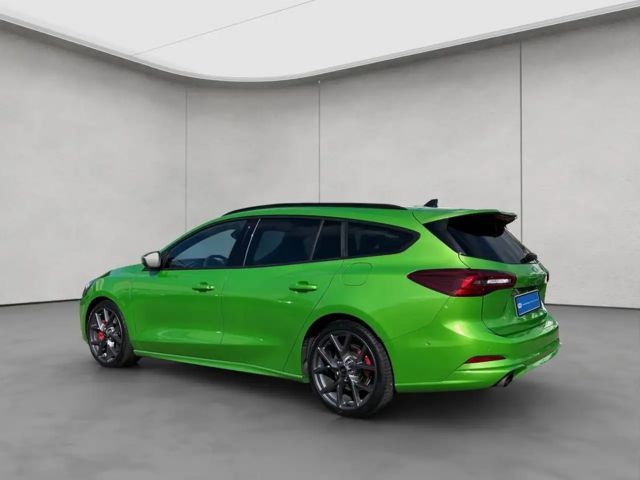 Ford Focus EcoBoost ST Line Wagon