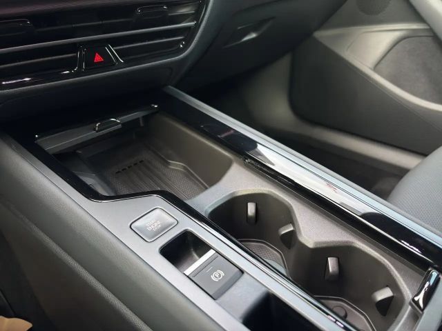 Volkswagen Passat DSG R-Line Variant