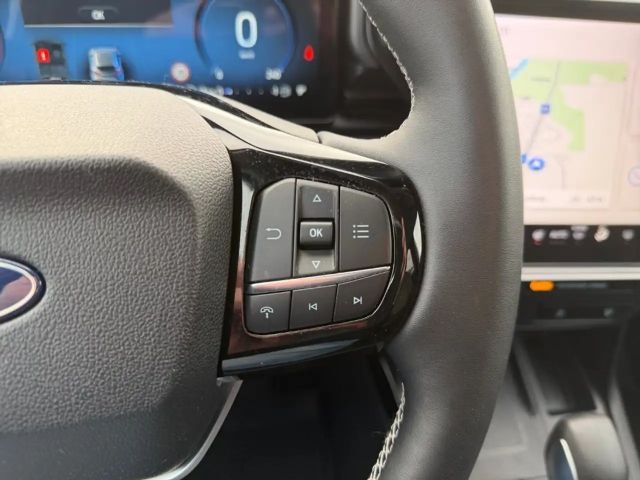 Ford Puma EcoBoost Titanium