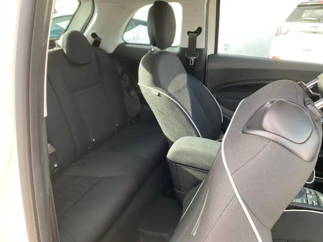 Fiat 500e Navi Klimaautom Fahrerprofil DAB SHZ