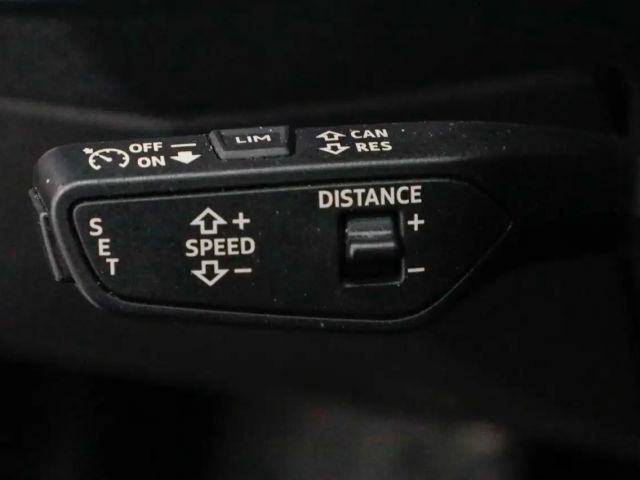 Audi A3 30 TDI Sedan