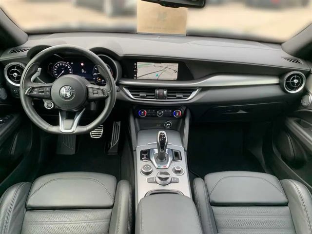 Alfa Romeo Stelvio Q4 Veloce