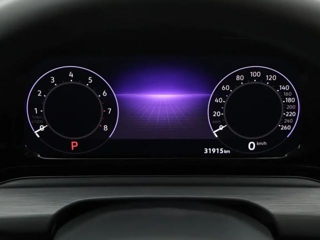 Volkswagen Golf 2.0 TSI DSG Golf VIII Style