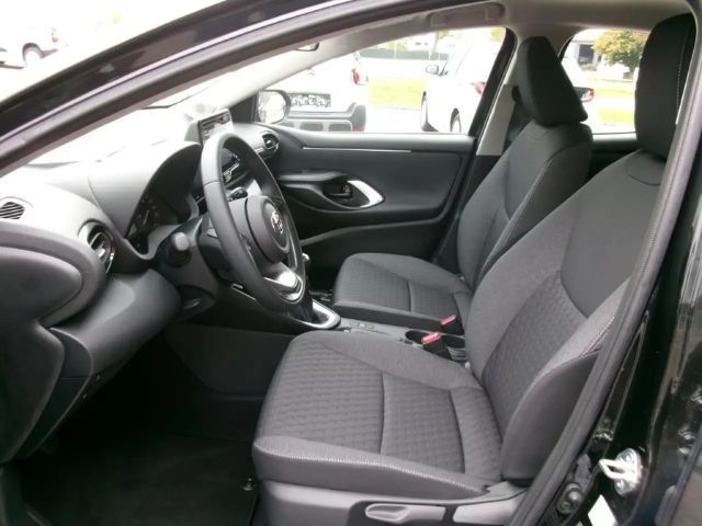 Toyota Yaris Active VVT-i