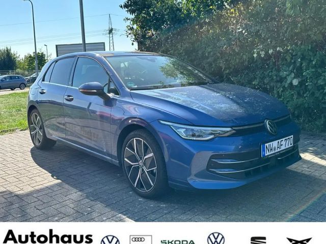 Volkswagen Golf 1.5 eTSI