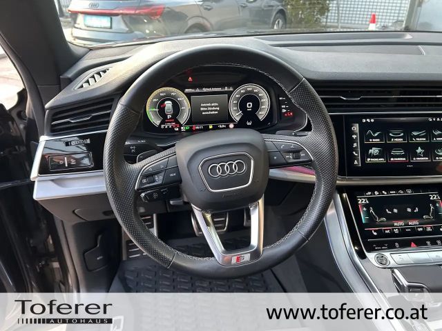 Audi Q8 55 TFSI Hybride Quattro