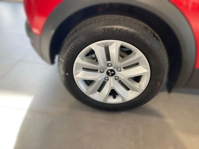 Mitsubishi ASX Invite