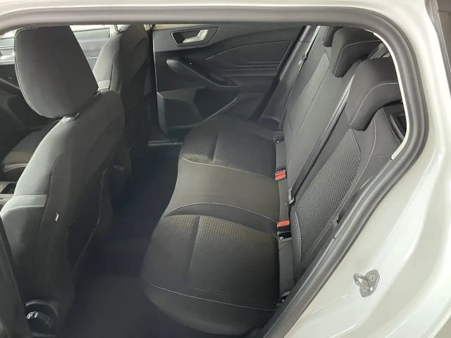 Ford Focus Cool & Connect Wagon