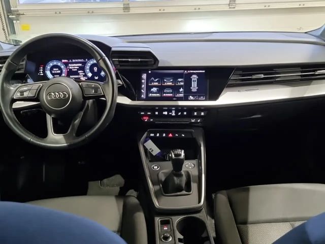 Audi A3 30 TFSI Sedan