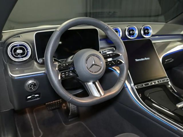 Mercedes-Benz CLE 200 4MATIC AMG Line