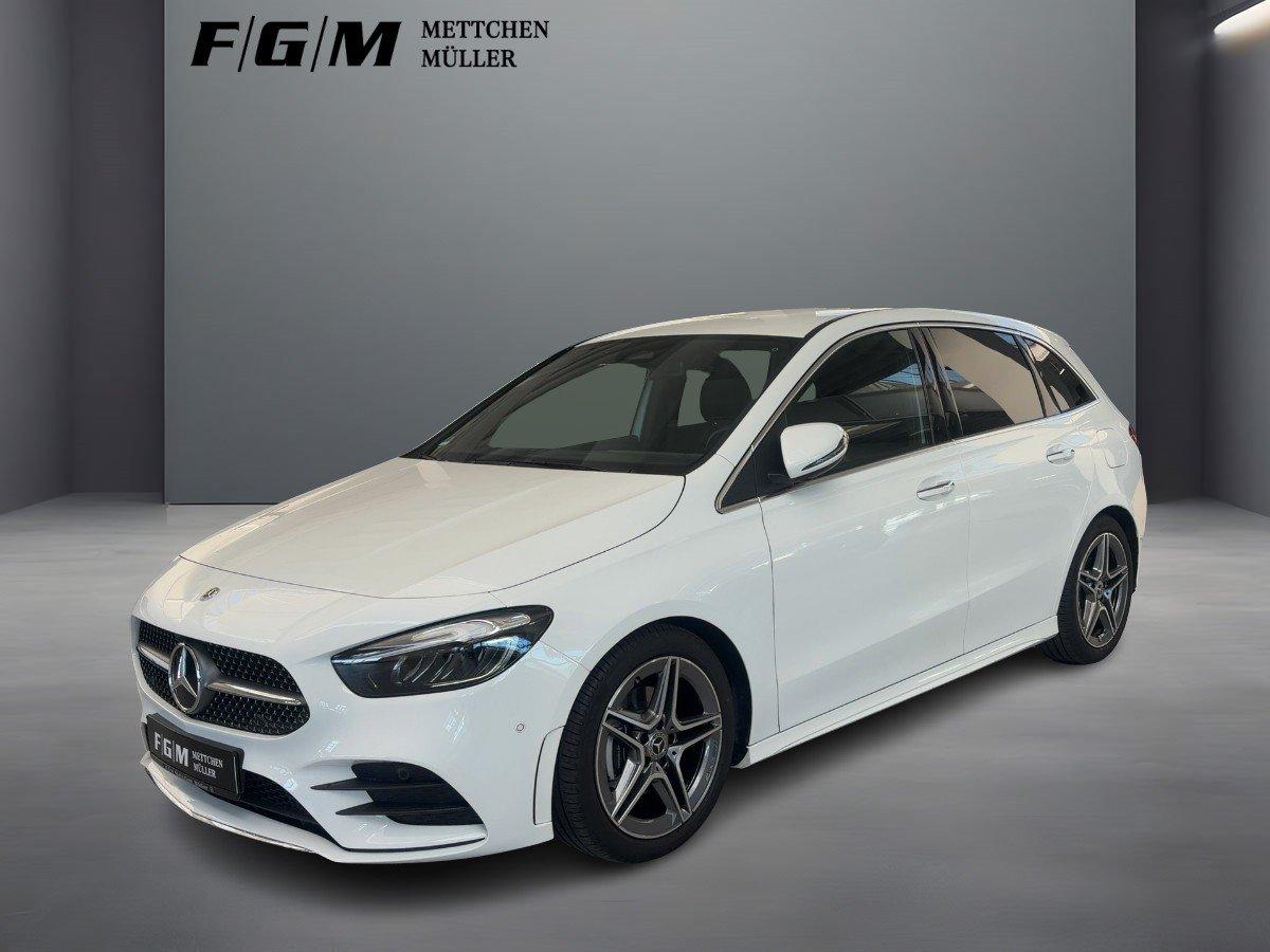 Mercedes-Benz B 180 AMG Line Sedan