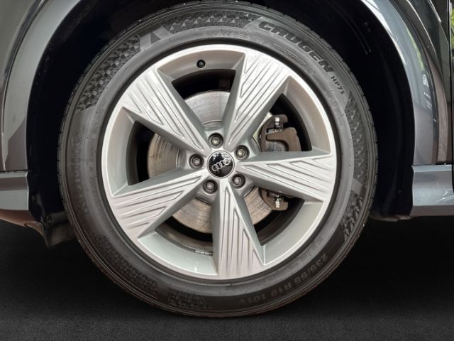 Audi Q4 e-tron 50 Quattro