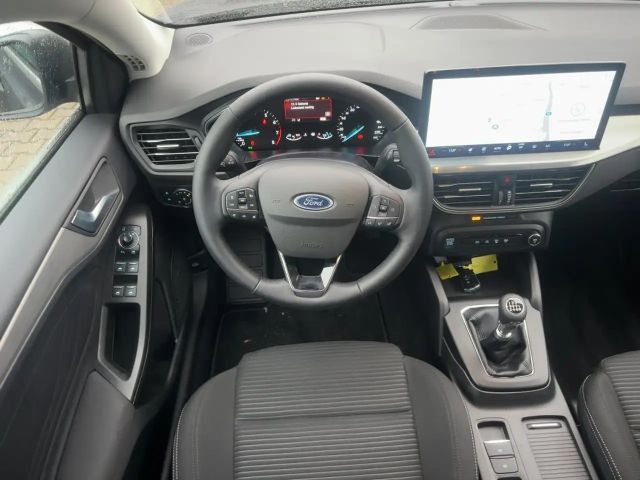 Ford Focus Titanium Wagon