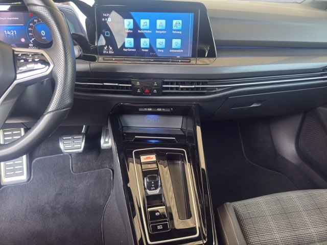 Volkswagen Golf 2.0 TDI DSG Golf VIII