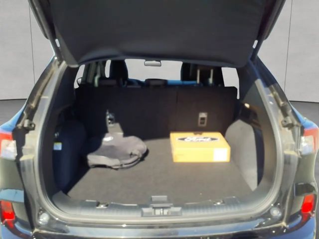 Ford Kuga Plug in Hybrid ST Line X