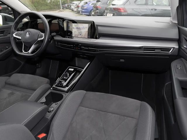 Volkswagen Golf 2.0 TSI 4Motion Golf VIII Style