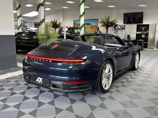 Porsche 992 Cabrio Carrera