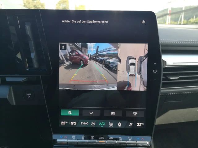 Renault Scenic E-Tech Iconic