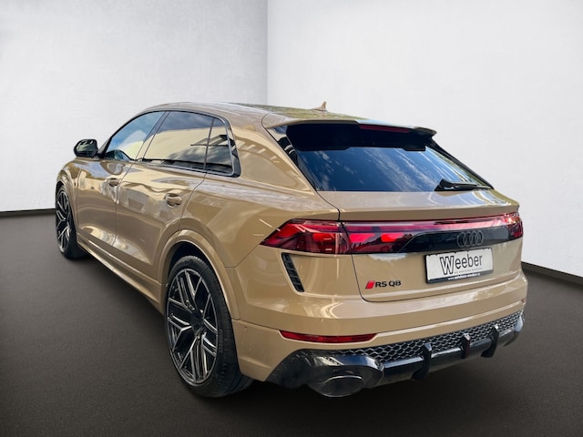 Audi RS Q8 Quattro
