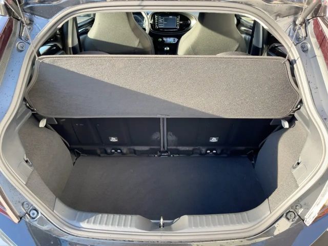 Toyota Aygo X 1.0 VVT-i Hatchback Play