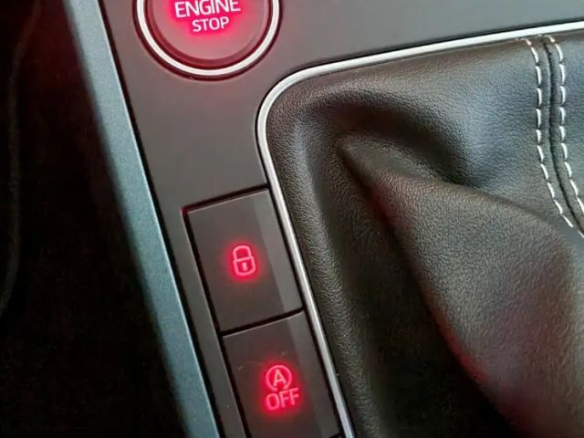 Seat Arona Xperience*Climatronic*Sitzheizung*AHK-Vorb