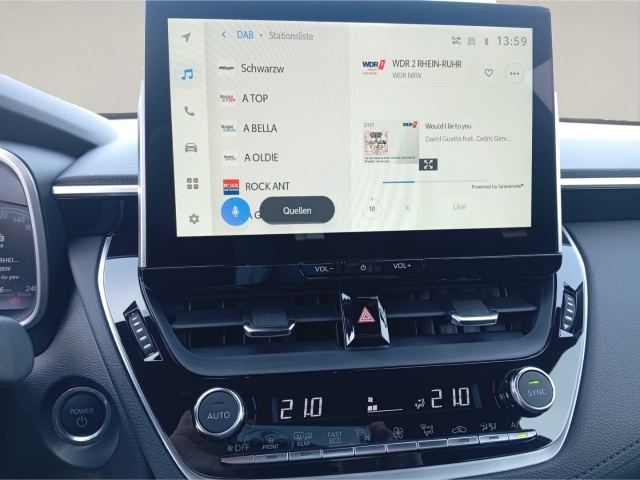 Toyota Corolla Cross 5-deurs Team D