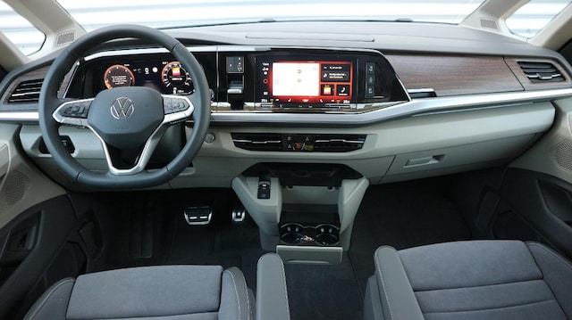 Volkswagen Multivan Multivan     StyleLÜ110TDI Aut